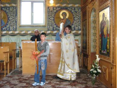 http://www.ramna.ro/images/ramna/biserica/ortodoxa/picture%20317.jpg